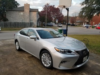 Used 2016 Lexus ES 350
