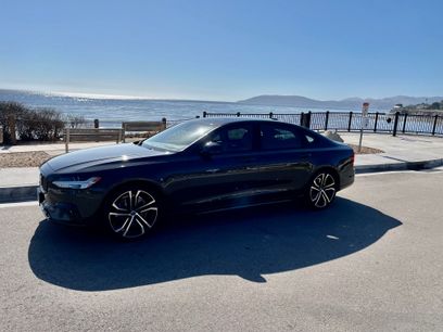 Used 2021 Volvo S90 T6 R-Design