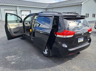 Used 2013 Toyota Sienna LE
