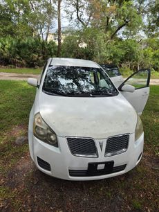 Used 2010 Pontiac Vibe w/ Preferred Package