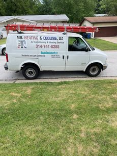 Used 1999 Chevrolet Astro w/ Convenience Group
