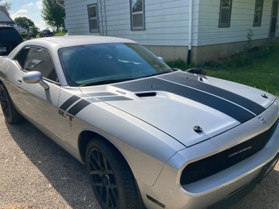 Used 2009 Dodge Challenger R/T w/ Sound Group