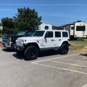 Used 2018 Jeep Wrangler Unlimited Sahara