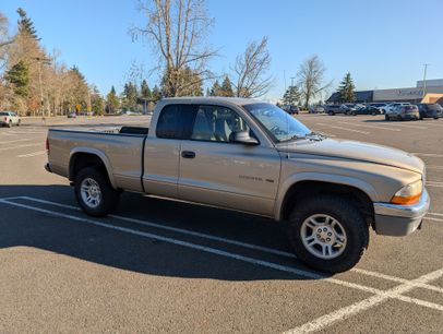 Used 2002 Dodge Dakota SLT