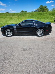 Used 2014 Ford Mustang GT Premium w/ Comfort Package