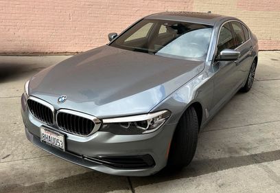 Used 2019 BMW 530i w/ Convenience Package