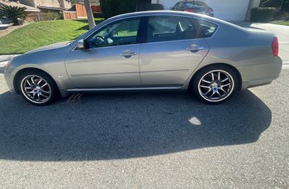 Used 2007 INFINITI M35 w/ Technology Pkg