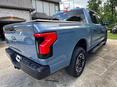 Used 2023 Ford F150 Lightning 4x4 SuperCrew