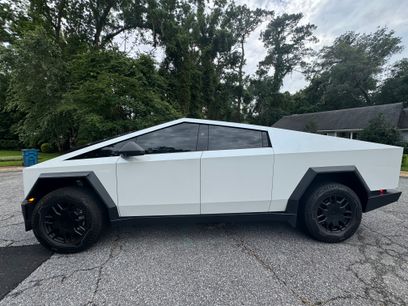 Used 2024 Tesla Cybertruck AWD Crew Cab
