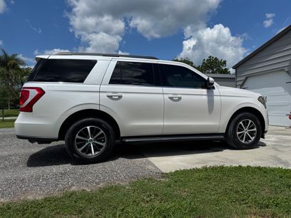 Used 2018 Ford Expedition XLT w/ Equipment Group 202A
