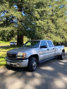 Used 2004 GMC Sierra 3500 SLE w/ Heavy-Duty Power Package