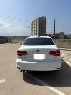Used 2015 Volkswagen Jetta SE