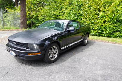 Used 2005 Ford Mustang Premium