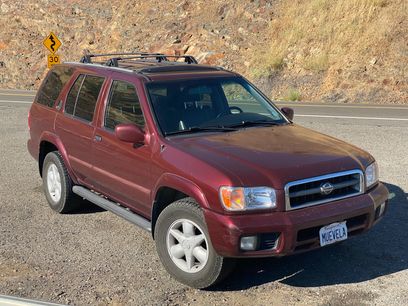 Used 2001 Nissan Pathfinder LE
