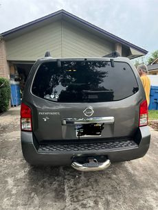 Used 2009 Nissan Pathfinder S