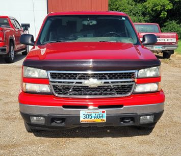Used 2006 Chevrolet Silverado 1500 LT w/ Light Duty Power Package