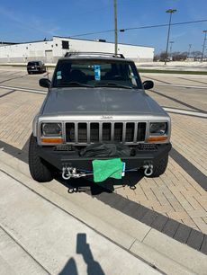Used 2001 Jeep Cherokee Sport