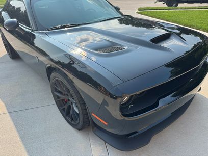 Used 2016 Dodge Challenger SRT Hellcat