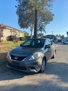 Used 2013 Nissan Versa SV