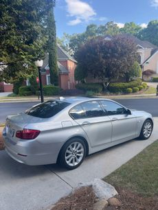 Used 2012 BMW 528i Sedan