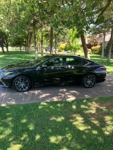 Used 2022 Lexus ES 350 w/ Premium Package