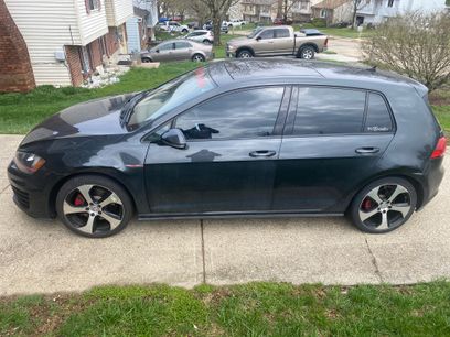 Used 2016 Volkswagen GTI SE w/ Lighting Package (SEL)