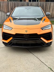 Used 2024 Lamborghini Urus Performante
