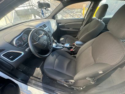 Used 2012 Dodge Avenger SE