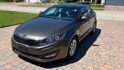 Used 2012 Kia Optima EX w/ Premium Pkg