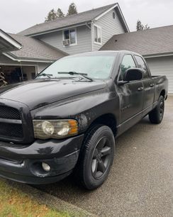 Used 2004 Dodge Ram 1500 Truck SLT