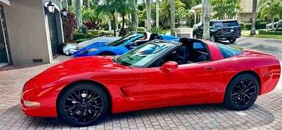 Used 1999 Chevrolet Corvette Coupe w/ Roof Pkg
