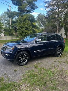 Used 2017 Jeep Grand Cherokee Limited w/ Luxury Group II