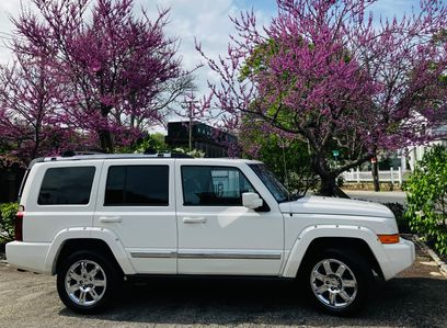 Used 2010 Jeep Commander Limited