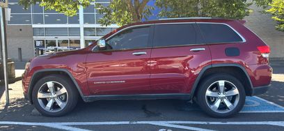 Used 2014 Jeep Grand Cherokee Limited w/ Luxury Group II