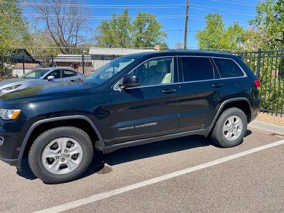 Used 2017 Jeep Grand Cherokee Laredo w/ Quick Order Package 23E