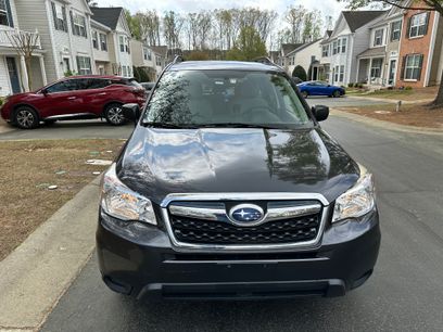 Used 2016 Subaru Forester 2.5i w/ Alloy Wheel Package