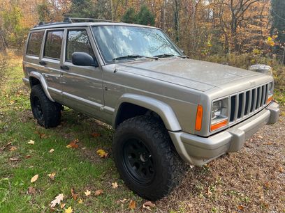 Used 2001 Jeep Cherokee Sport