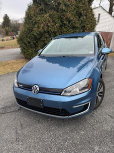 Used 2016 Volkswagen e-Golf SE