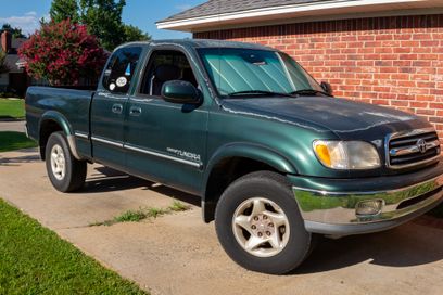 Used 2000 Toyota Tundra Limited