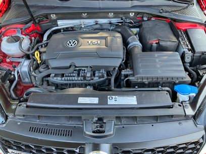 Used 2017 Volkswagen Golf Alltrack SE