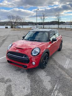 Used 2019 MINI Cooper S
