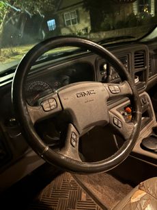 Used 2003 GMC Yukon XL SLT w/ 1SD Preferred Equipment Group