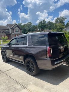 Used 2015 GMC Yukon Denali w/ Premium Package