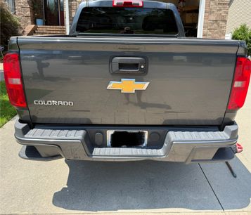 Used 2017 Chevrolet Colorado W/T w/ WT Convenience Package