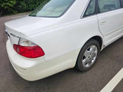 Used 2004 Toyota Avalon XLS