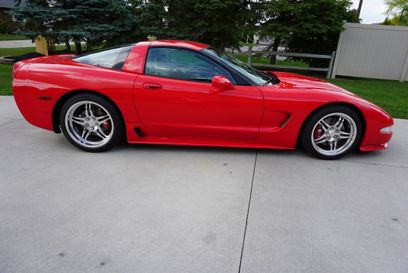 Used 1998 Chevrolet Corvette Coupe w/ Memory Pkg
