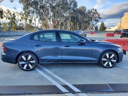 Used 2025 Volvo S60 T8 Ultra w/ Climate Package