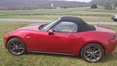 Used 2016 MAZDA MX-5 Miata Grand Touring