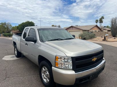 Used 2007 Chevrolet Silverado 1500 LT w/ EZ-Lift Tailgate Package