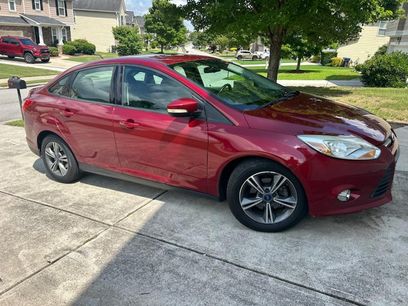 Used 2014 Ford Focus SE w/ SE Sport Package